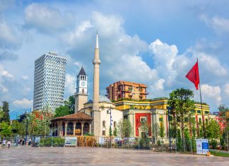 Viaggi Albania: il blog per chi ama scoprire un paese davvero sorprendente tirana in primavera